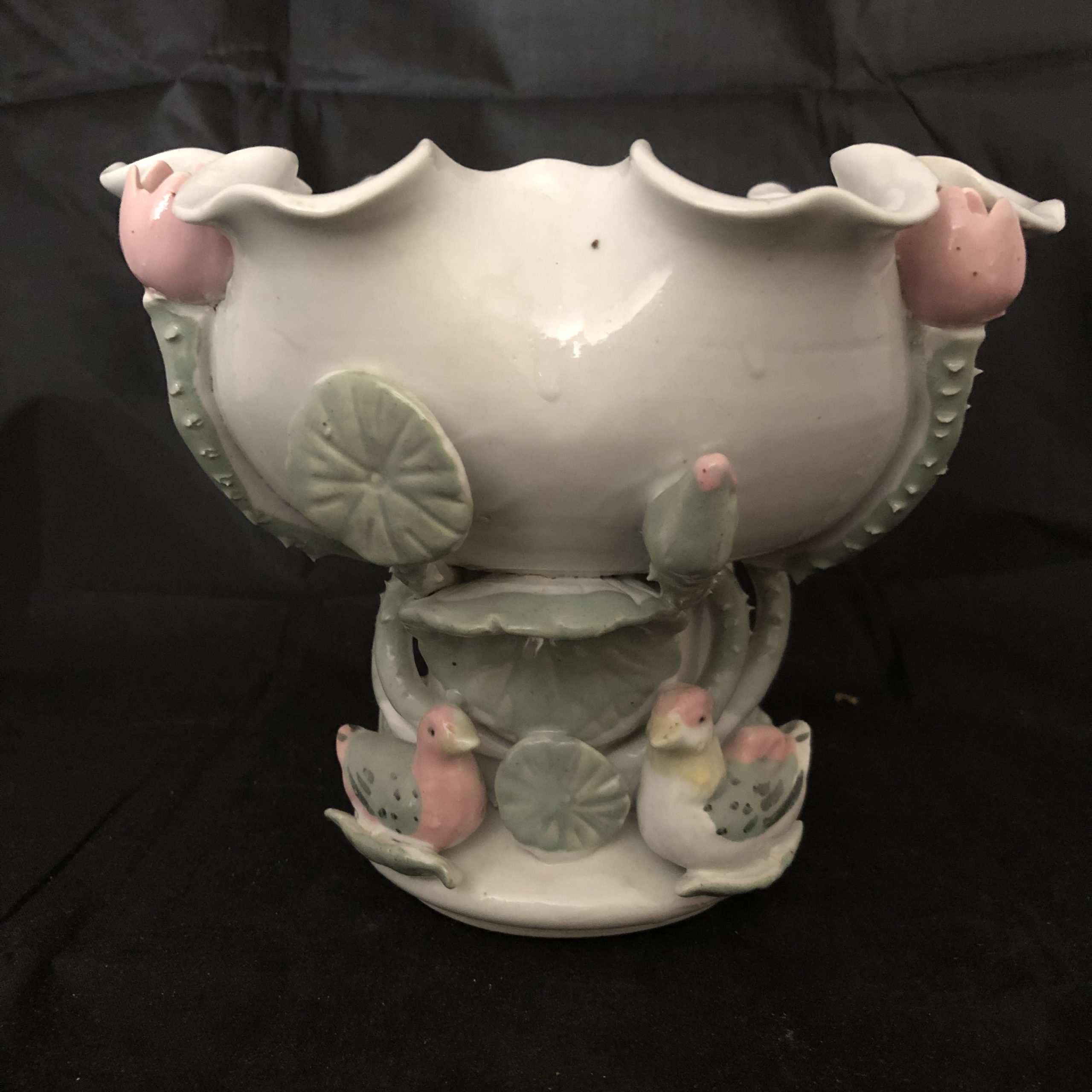 You are currently viewing Vintage Hand Make Pastel Lotus Stem Bowl